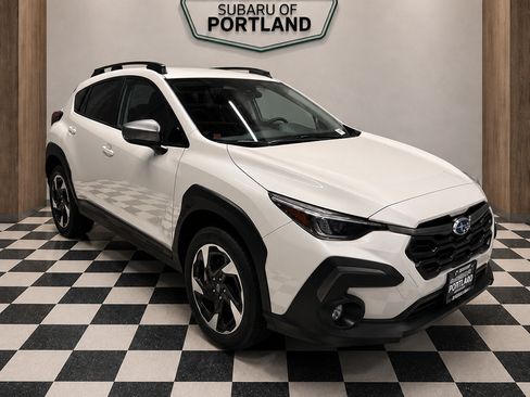 Certified 2024 Subaru Crosstrek 2.5i Limited w/ Crosstrek Mirror Package AWD/4WD image 3