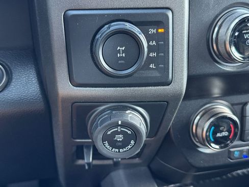 Used 2019 Ford F150 Raptor w/ Equipment Group 802A Luxury image 17