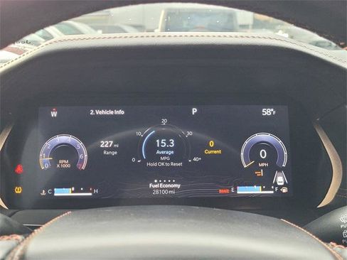 Used 2023 Jeep Grand Cherokee L Summit w/ Luxury Tech Group V image 8