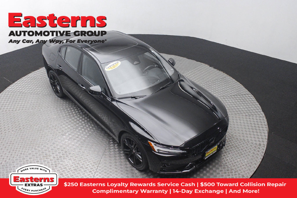 Used 2024 Volvo S60 B5 Plus FWD image 4