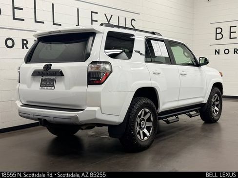 Used 2024 Toyota 4Runner TRD Off-Road Premium w/ Moonroof Package AWD/4WD image 4