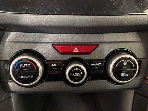 Used 2023 Subaru Crosstrek 2.0i Premium image 19