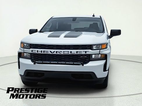 Used 2020 Chevrolet Silverado 1500 Custom w/ Rally Edition AWD/4WD image 3