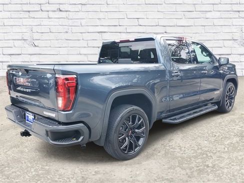 Used 2020 GMC Sierra 1500 Elevation w/ Elevation Value Package image 4