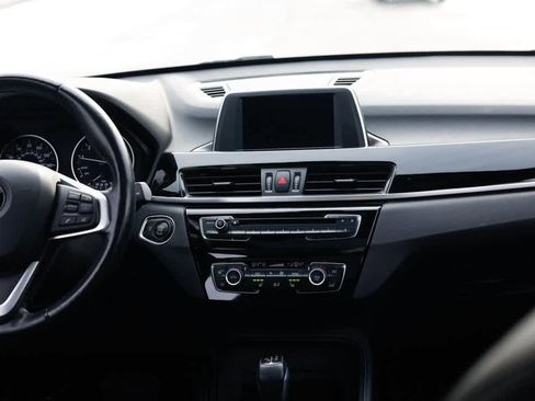 Used 2018 BMW X1 xDrive28i image 24