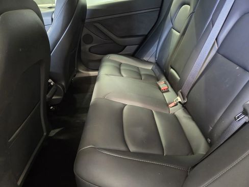Used 2023 Tesla Model 3 Standard Range RWD image 12