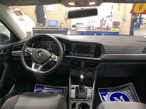 Used 2020 Volkswagen Jetta S w/ Driver Assistance Package FWD image 20