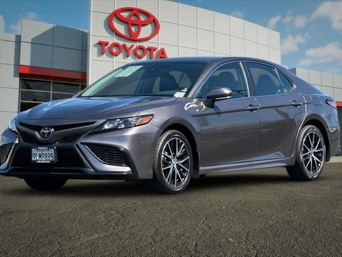 Certified 2024 Toyota Camry SE FWD image 7