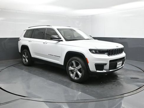 Used 2021 Jeep Grand Cherokee L Limited RWD image 26