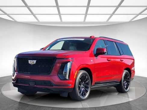 Certified 2025 Cadillac Escalade Sport Platinum w/ LPO, Floor Liner Package AWD/4WD image 7