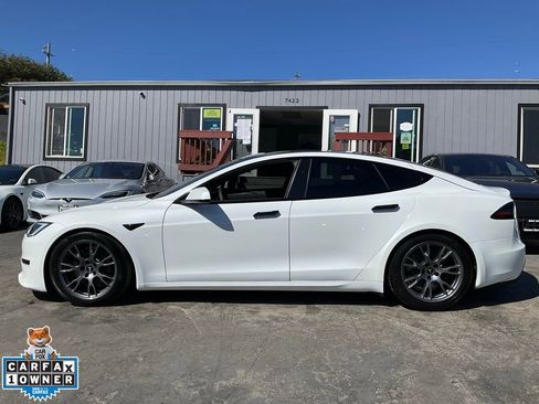 Used 2023 Tesla Model S Standard Range image 5