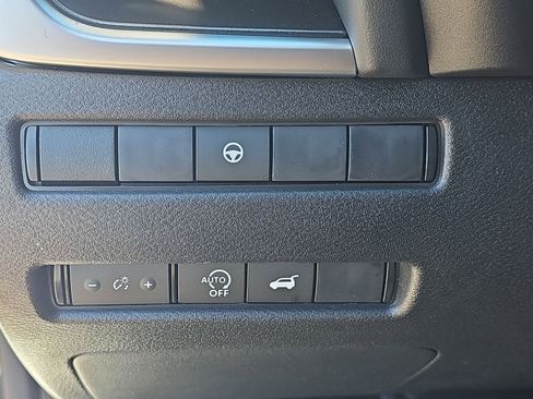 New 2026 Nissan Rogue SV w/ Cold Weather Package FWD image 26