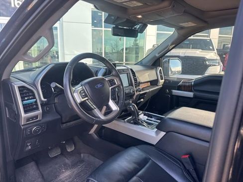 Used 2020 Ford F150 Lariat w/ Equipment Group 502A Luxury image 6