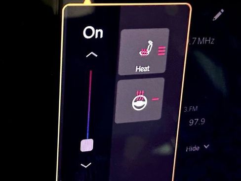 Used 2023 Jeep Grand Cherokee L Laredo image 20