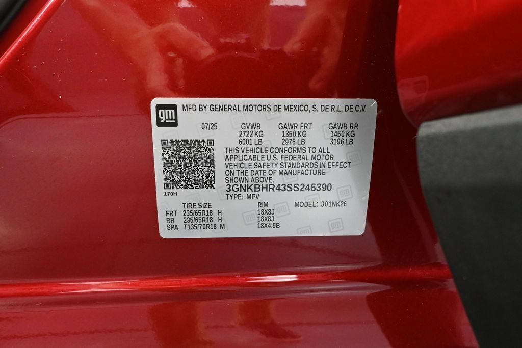 Used 2025 Chevrolet Blazer LT AWD/4WD image 38