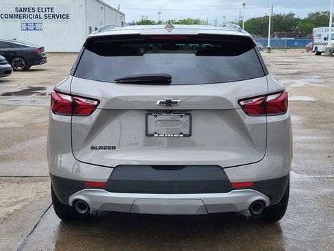 Used 2021 Chevrolet Blazer LT FWD image 19