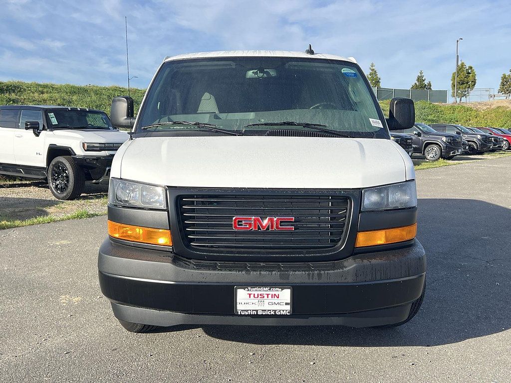New 2026 GMC Savana 2500 w/ Driver Convenience Package RWD image 8