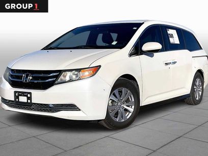 Used 2017 Honda Odyssey SE