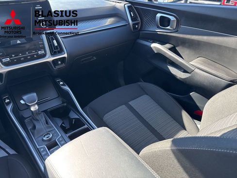 Used 2023 Kia Sorento X-Line EX AWD/4WD image 18