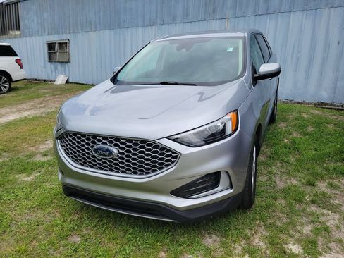 Used 2024 Ford Edge SEL AWD/4WD image 10