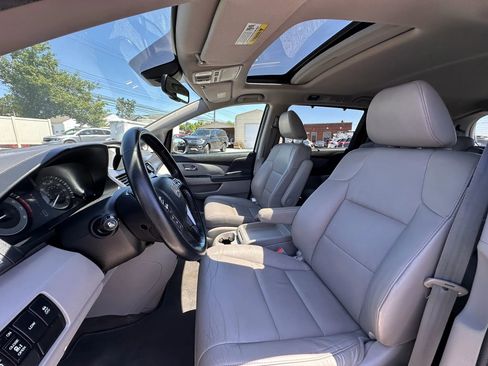 Used 2014 Honda Odyssey EX-L image 9