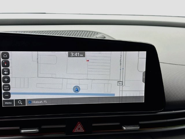 Certified 2024 Hyundai Elantra SEL FWD image 13