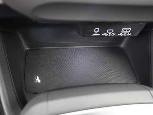 Certified 2025 Subaru Crosstrek 2.0i Premium AWD/4WD image 29