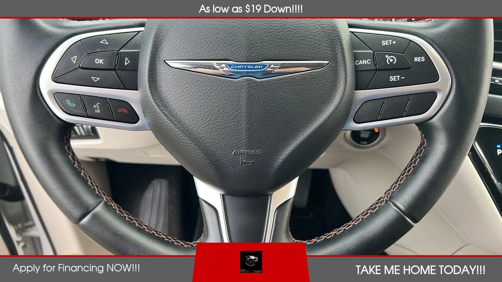 Used 2017 Chrysler Pacifica Touring-L FWD image 17