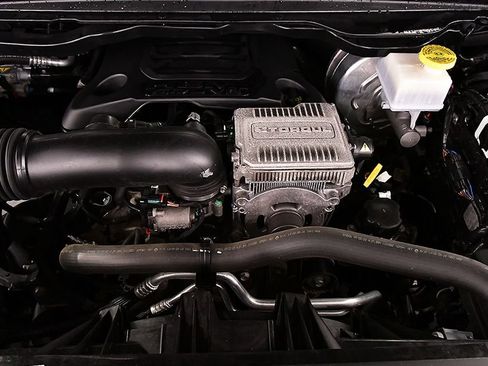 Used 2023 RAM 1500 Laramie AWD/4WD image 30