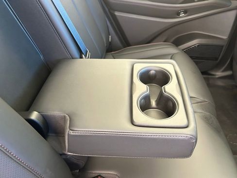 Used 2025 Jeep Wagoneer S Launch Edition image 20