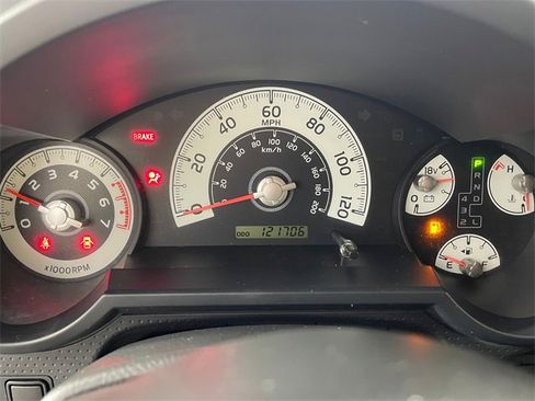 Used 2014 Toyota FJ Cruiser Base image 5