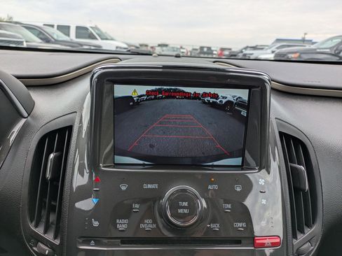 Used 2012 Chevrolet Volt Premium w/ Premium Trim Package image 17