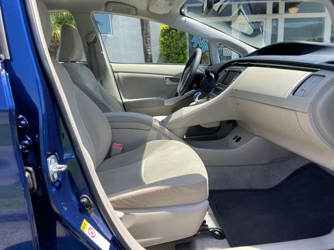 Used 2010 Toyota Prius Three image 19