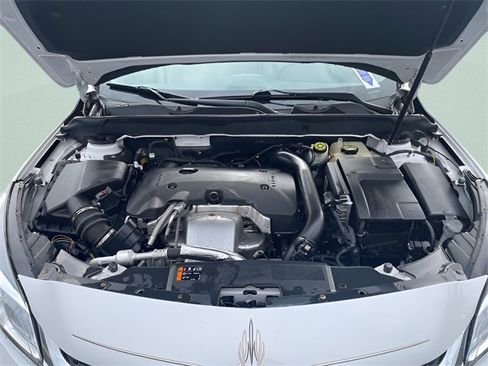 Used 2015 Chevrolet Malibu LTZ image 13