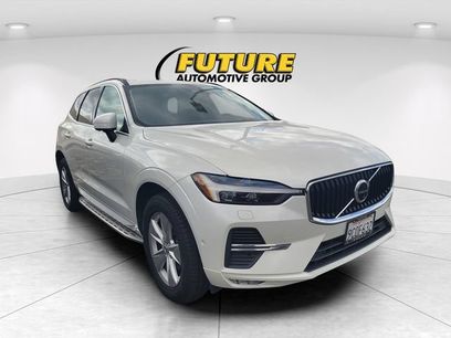 Used 2022 Volvo XC60 B5 Momentum
