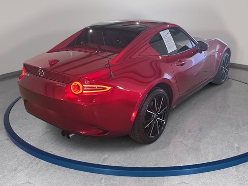 Used 2025 MAZDA MX-5 Miata RF Grand Touring RWD image 6