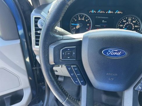 Used 2016 Ford F150 XLT w/ Equipment Group 302A Luxury AWD/4WD image 18