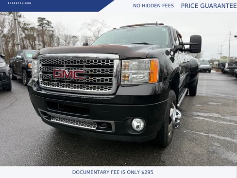 Used 2014 GMC Sierra 3500 Denali image 7