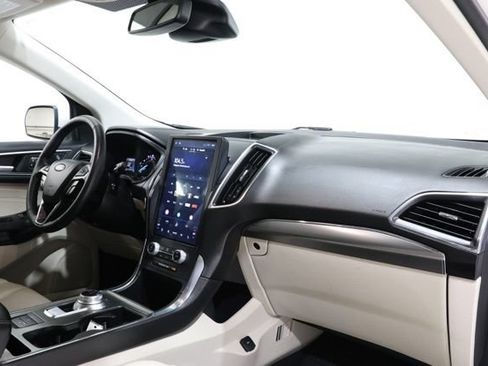 Used 2022 Ford Edge Titanium w/ Cargo Accessory Package AWD/4WD image 17