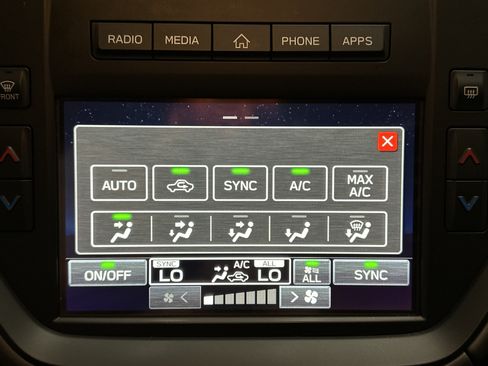 Used 2024 Subaru Crosstrek 2.0i AWD/4WD image 28
