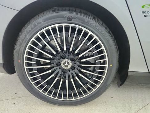 Used 2022 Mercedes-Benz EQS 450+ Sedan image 61