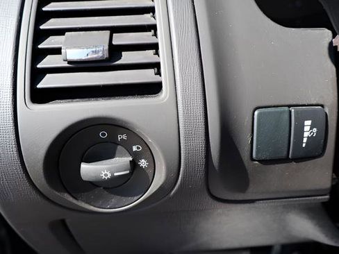 Used 2018 Ford Flex SE image 18