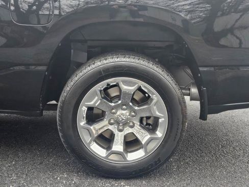 Used 2021 RAM 1500 Big Horn image 12