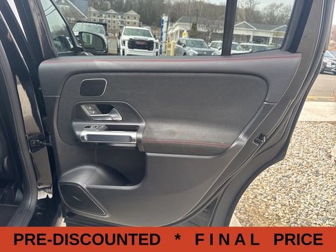 Used 2021 Mercedes-Benz GLB 250 4MATIC w/ AMG Line image 46