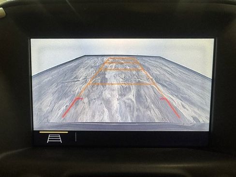 Used 2019 GMC Terrain SLT w/ Preferred Package image 18