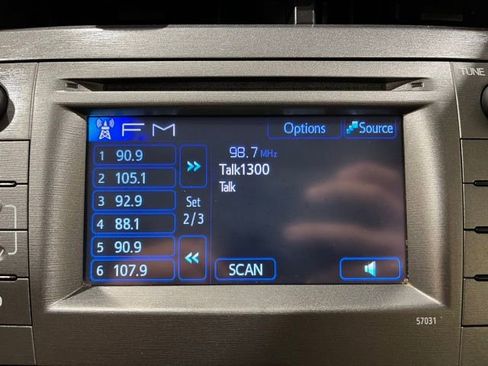 Used 2014 Toyota Prius Two image 28