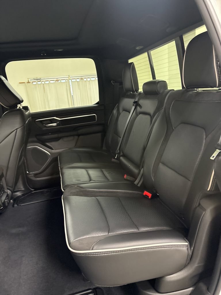 New 2026 RAM 1500 Laramie w/ Laramie Preferred Package AWD/4WD image 25