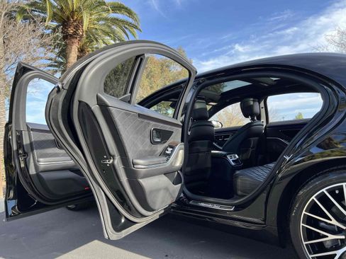Used 2021 Mercedes-Benz S 580 4MATIC Sedan image 39