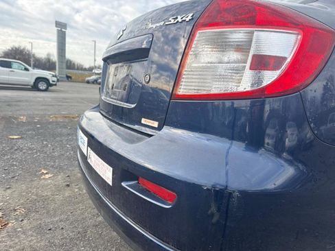 Used 2009 Suzuki SX4 Sport image 11