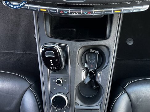 Used 2023 Cadillac XT4 Premium Luxury image 26